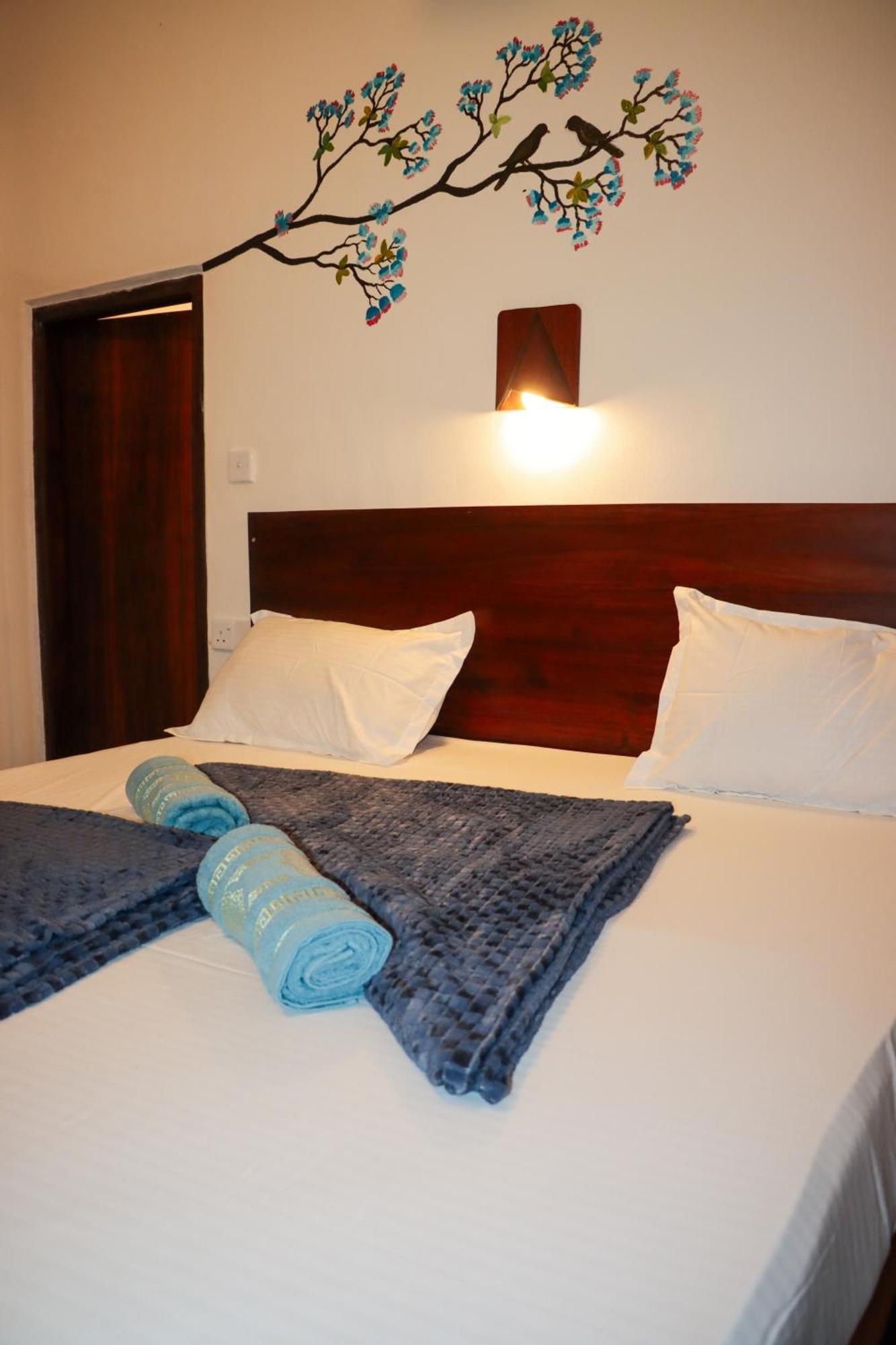 Surfers Park Arugambay Bed & Breakfast Arugam Bay Luaran gambar