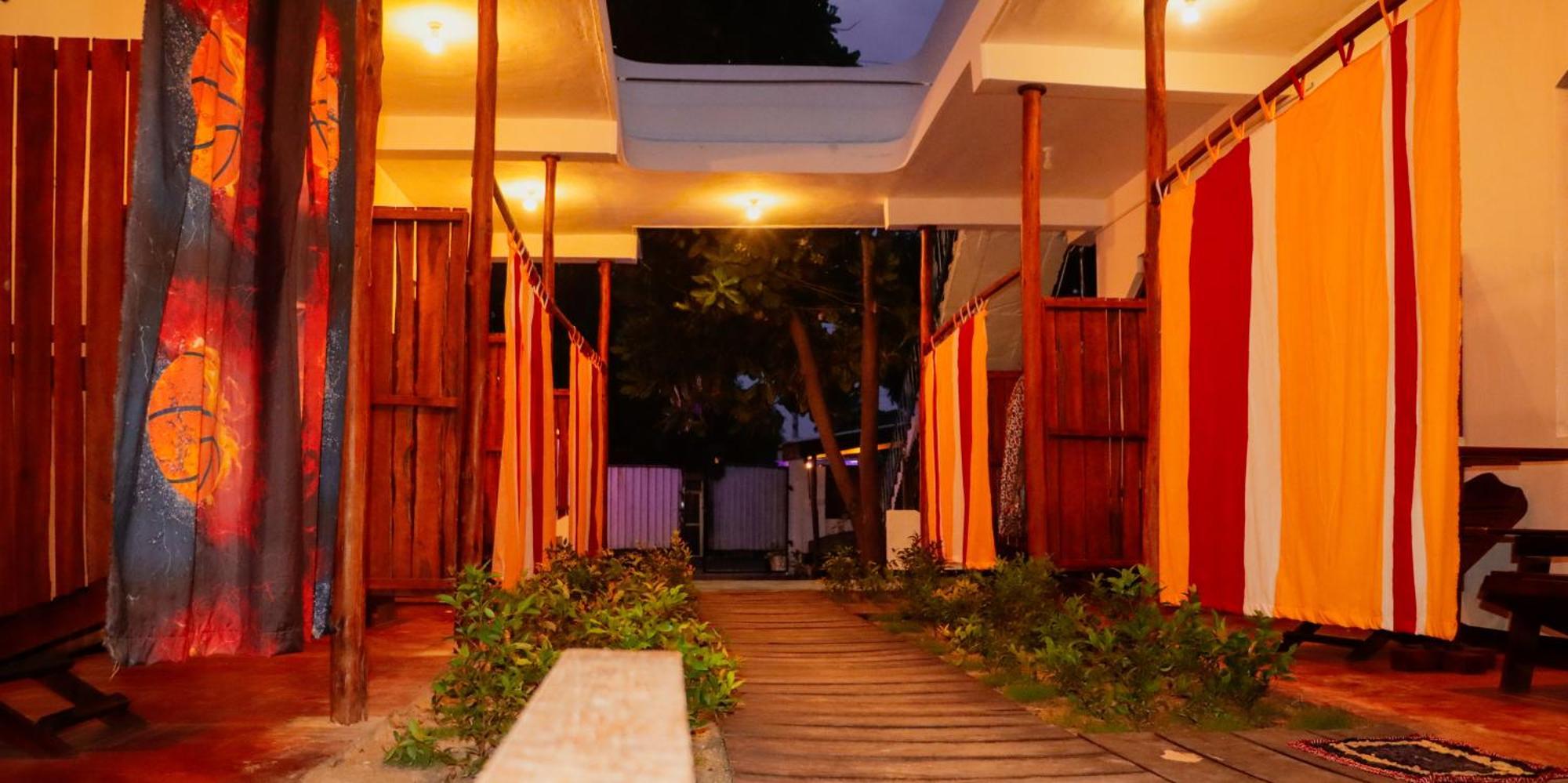 Surfers Park Arugambay Bed & Breakfast Arugam Bay Luaran gambar